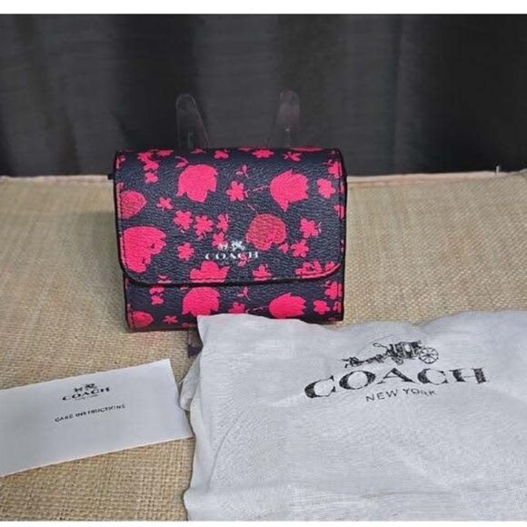 Coach Prairie Calico Floral Print Canvas Card Case Wallet + dust bag - Picture 3 of 3